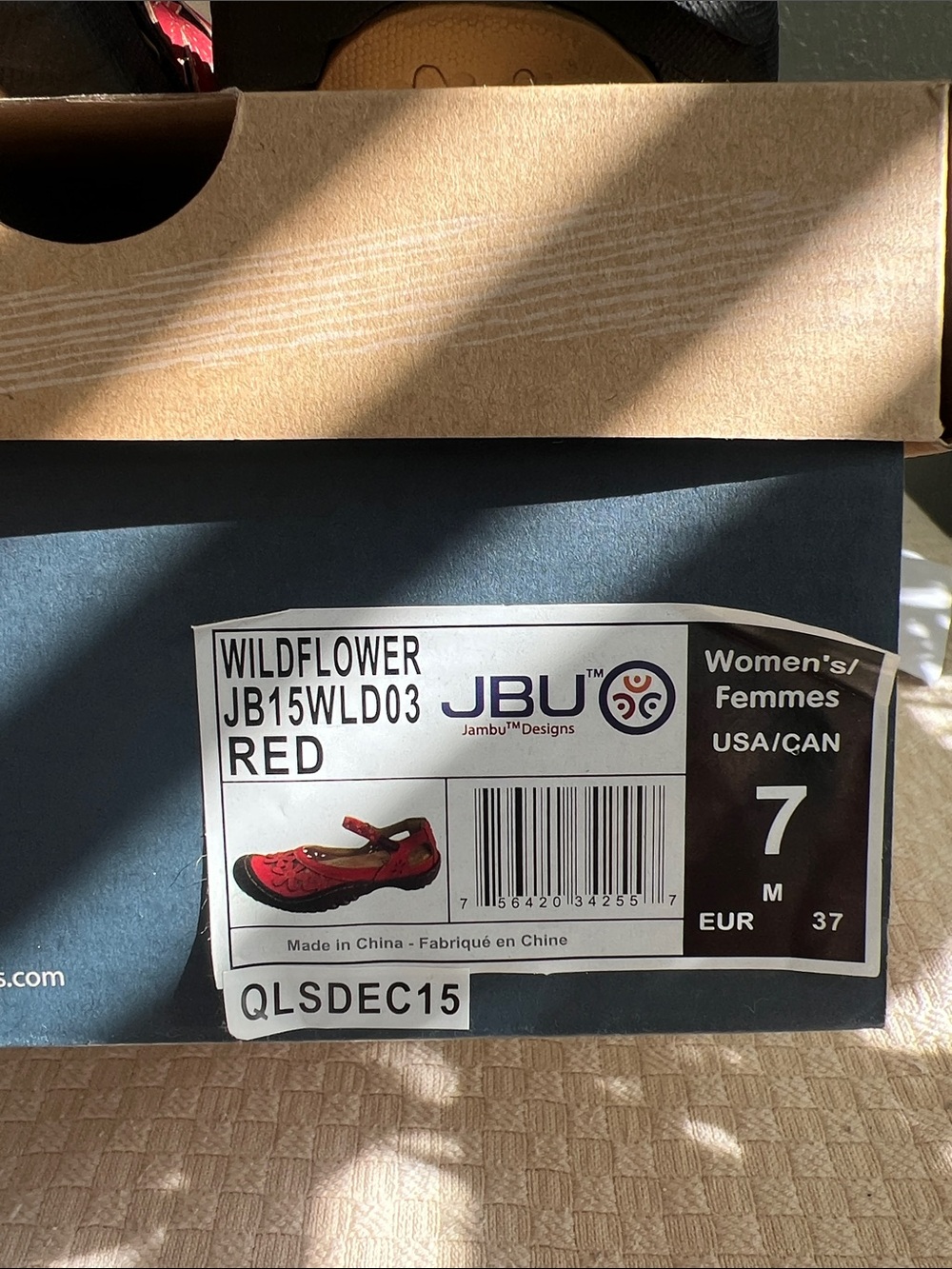 Women’s Red Floral JBU Wildflower in Red Comfort Shoes - Picture 2 of 10
